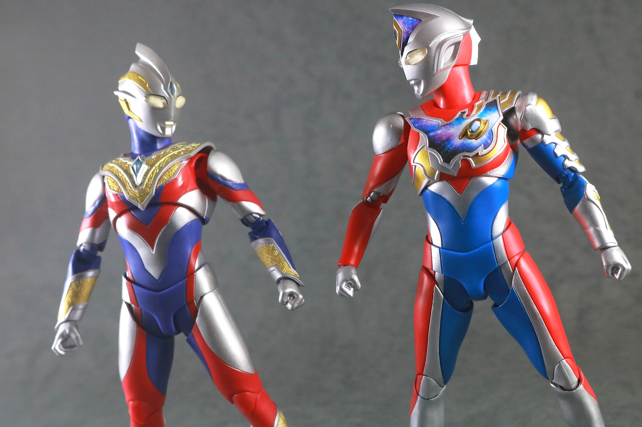 S.H.フィギュアーツ　ウルトラマンデッカー フラッシュタイプ　レビュー　　アクション　ウルトラマントリガー マルチタイプ