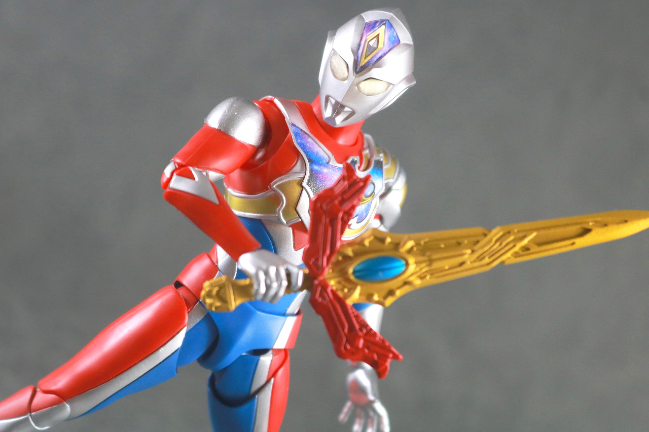 S.H.フィギュアーツ　ウルトラマンデッカー フラッシュタイプ　レビュー　　アクション