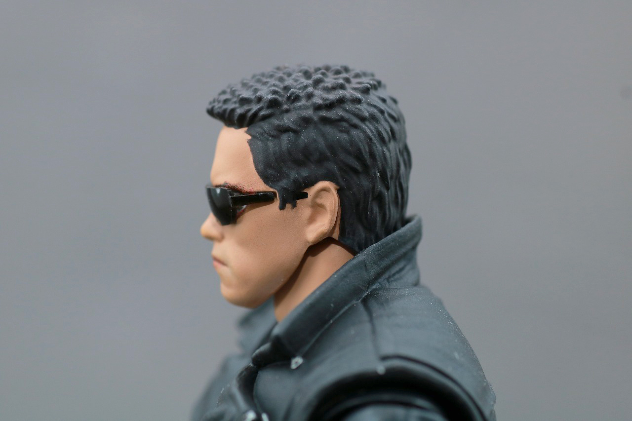 MAFEX　T-800　ターミネーター　レビュー　本体