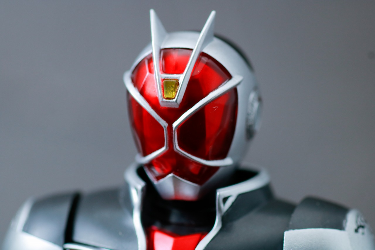 S.H.フィギュアーツ　仮面ライダーウィザード フレイムスタイル 真骨彫製法　10tn anniversary ver.　レビュー　本体