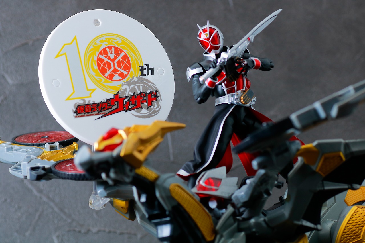 S.H.フィギュアーツ　仮面ライダーウィザード フレイムスタイル 真骨彫製法　10tn anniversary ver.　レビュー　アクション