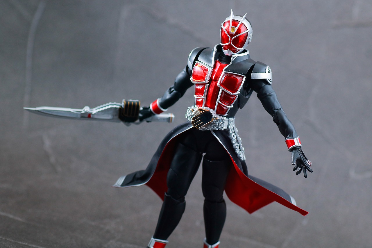 S.H.フィギュアーツ　仮面ライダーウィザード フレイムスタイル 真骨彫製法　10tn anniversary ver.　レビュー　アクション