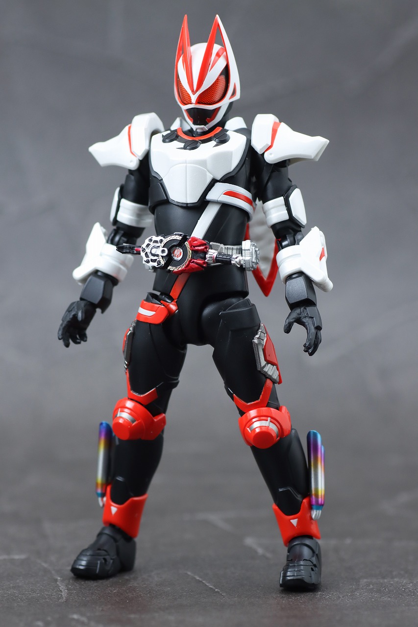 S.H.フィギュアーツ　仮面ライダーギーツ マグナムブーストフォーム　レビュー　本体