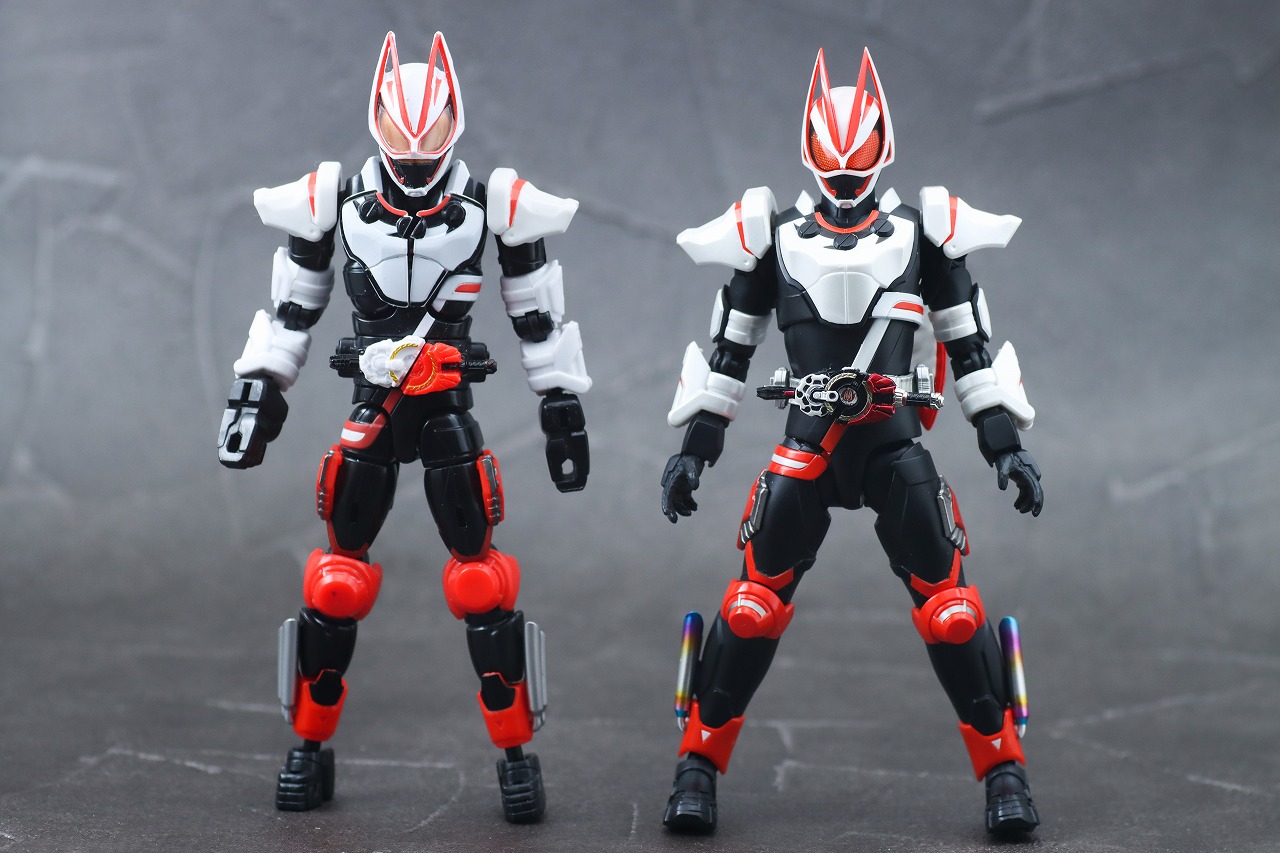 S.H.フィギュアーツ　仮面ライダーギーツ マグナムブーストフォーム　レビュー　本体　リボルブチェンジフィギュア　比較