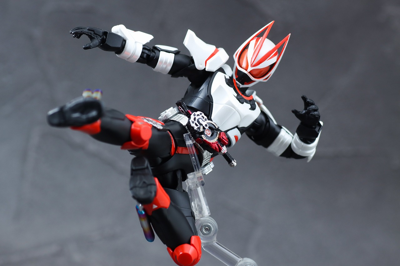 S.H.フィギュアーツ　仮面ライダーギーツ マグナムブーストフォーム　レビュー　アクション