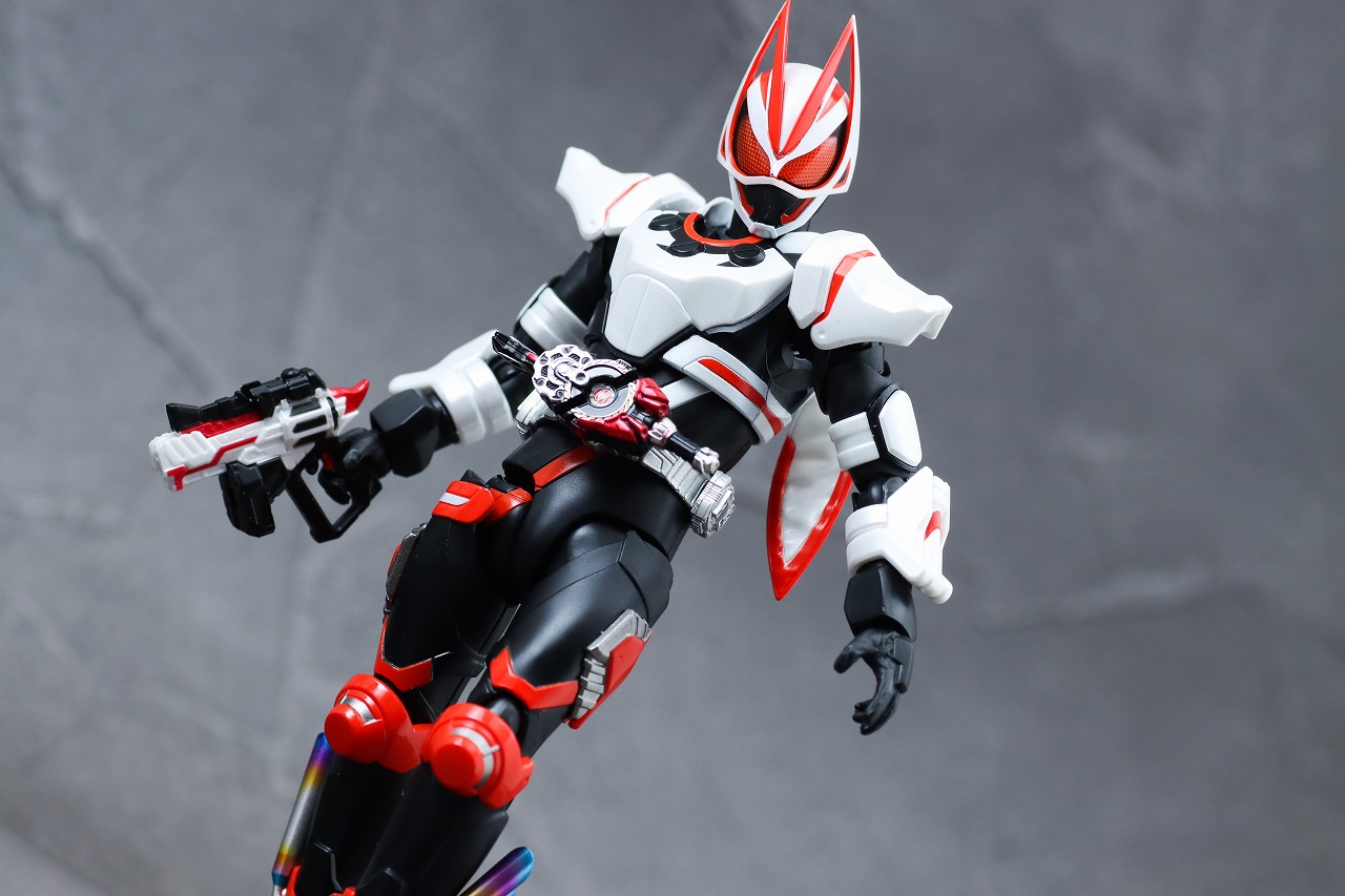 S.H.フィギュアーツ　仮面ライダーギーツ マグナムブーストフォーム　レビュー　アクション