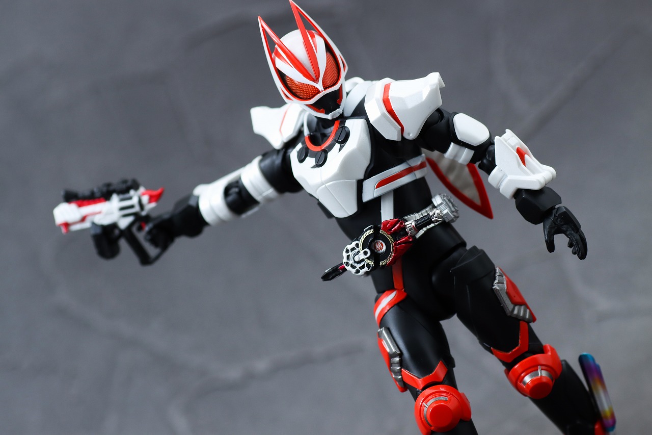 S.H.フィギュアーツ　仮面ライダーギーツ マグナムブーストフォーム　レビュー　アクション