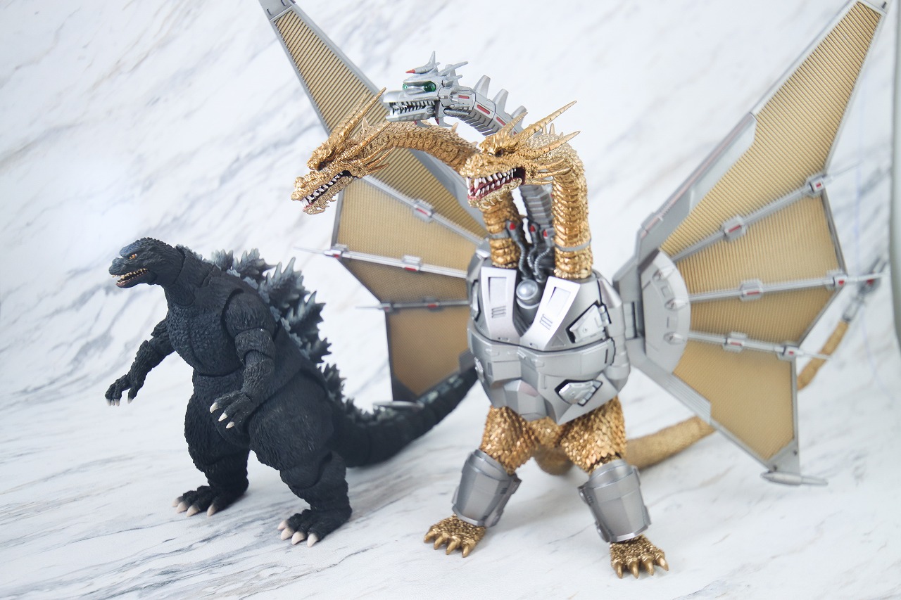 S.H.モンスターアーツ　メカキングギドラ 新宿決戦 Special Set　レビュー　本体