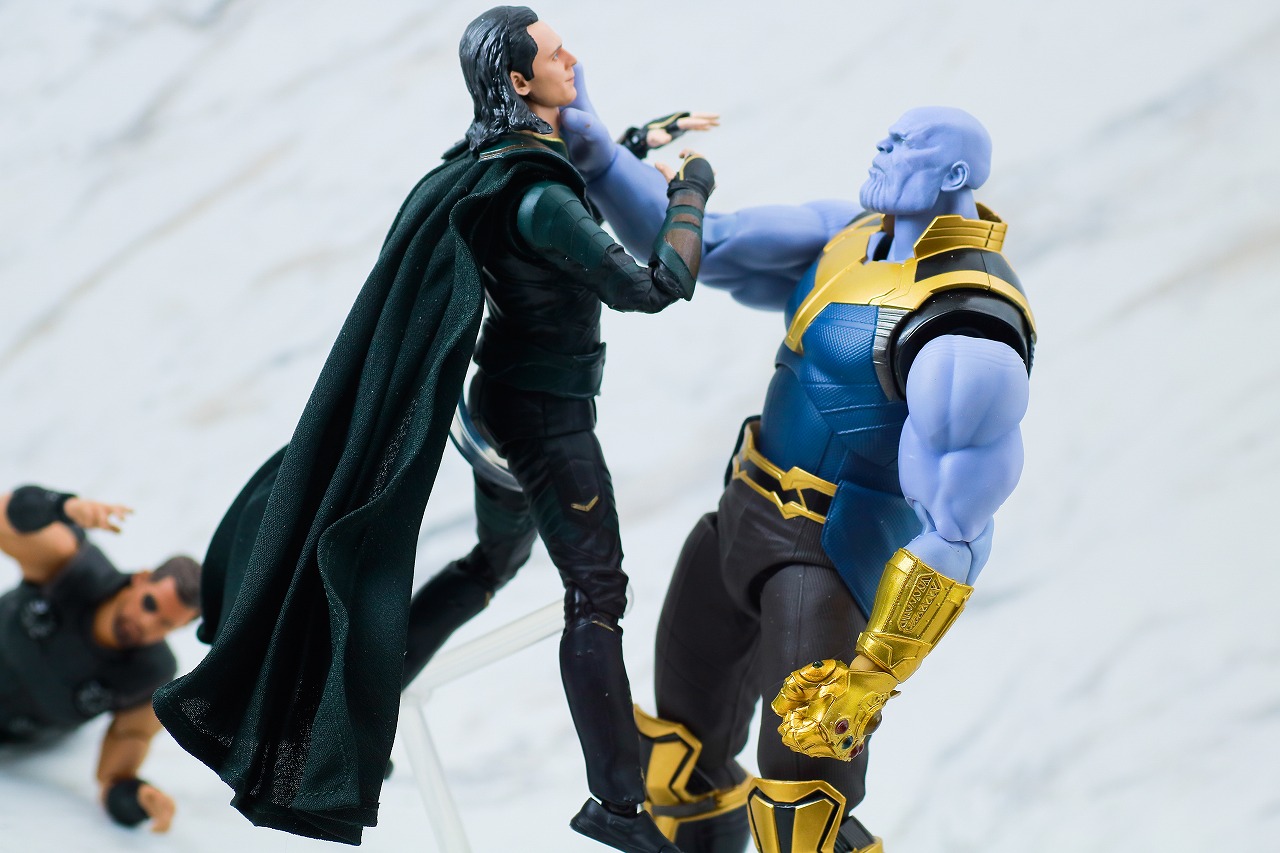 MAFEX　ロキ　アベンジャーズ　インフィニティ・ウォー　レビュー　アクション　S.H.フィギュアーツ　サノス　ソー