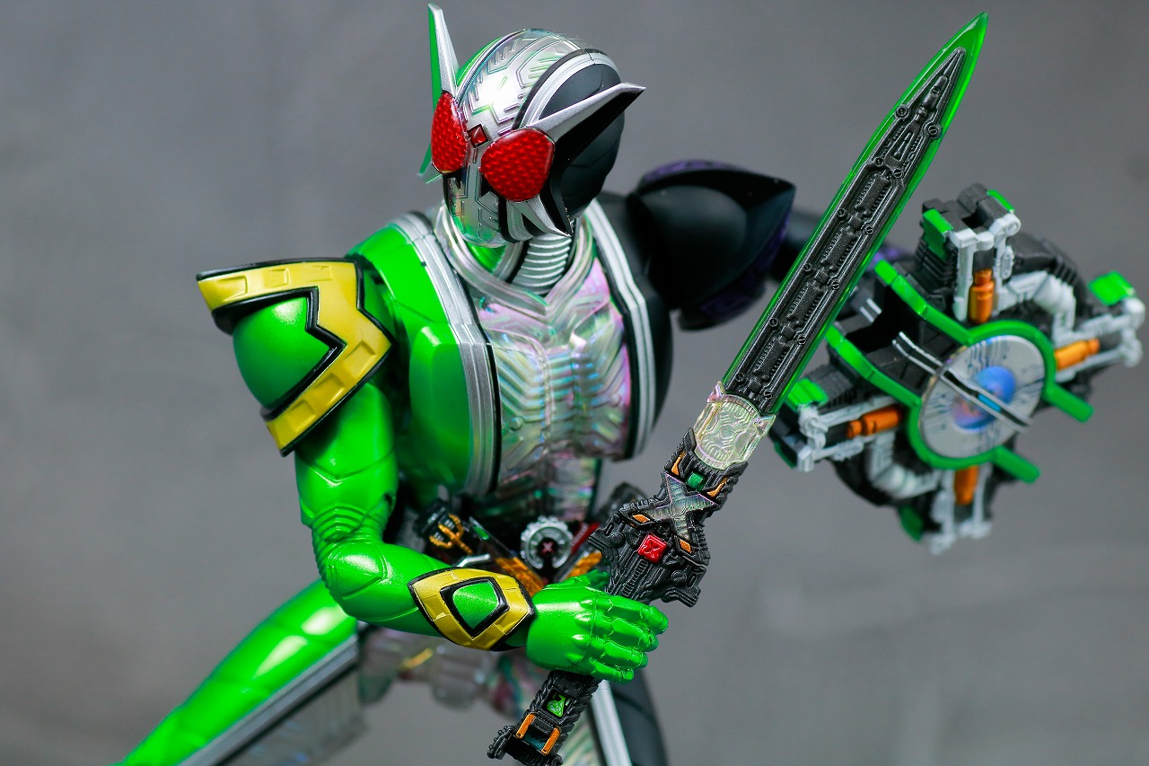 S.H.フィギュアーツ　仮面ライダーW サイクロンジョーカーエクストリーム　真骨彫製法　レビュー