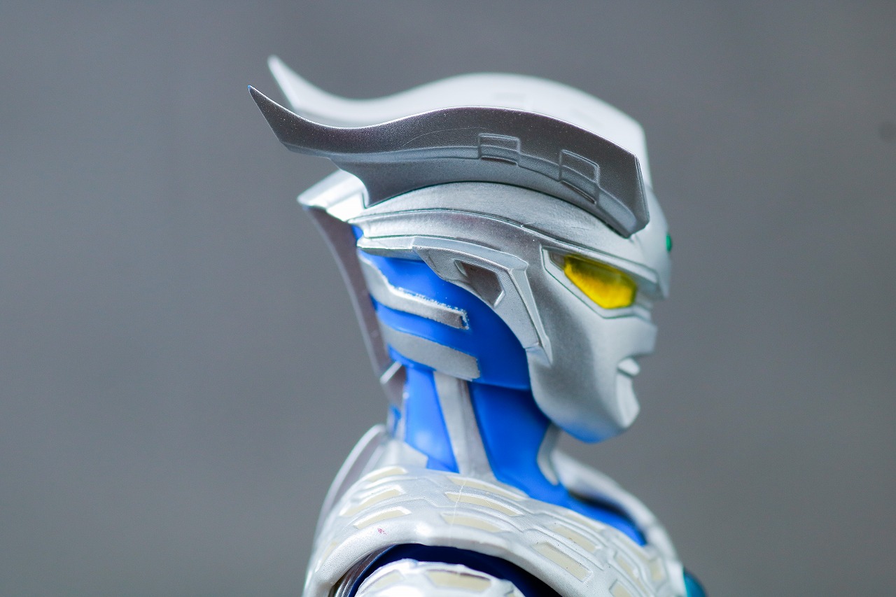 S.H.フィギュアーツ　テクターギア・ゼロ　ウルトラマンゼロ　レビュー　通常状態　本体