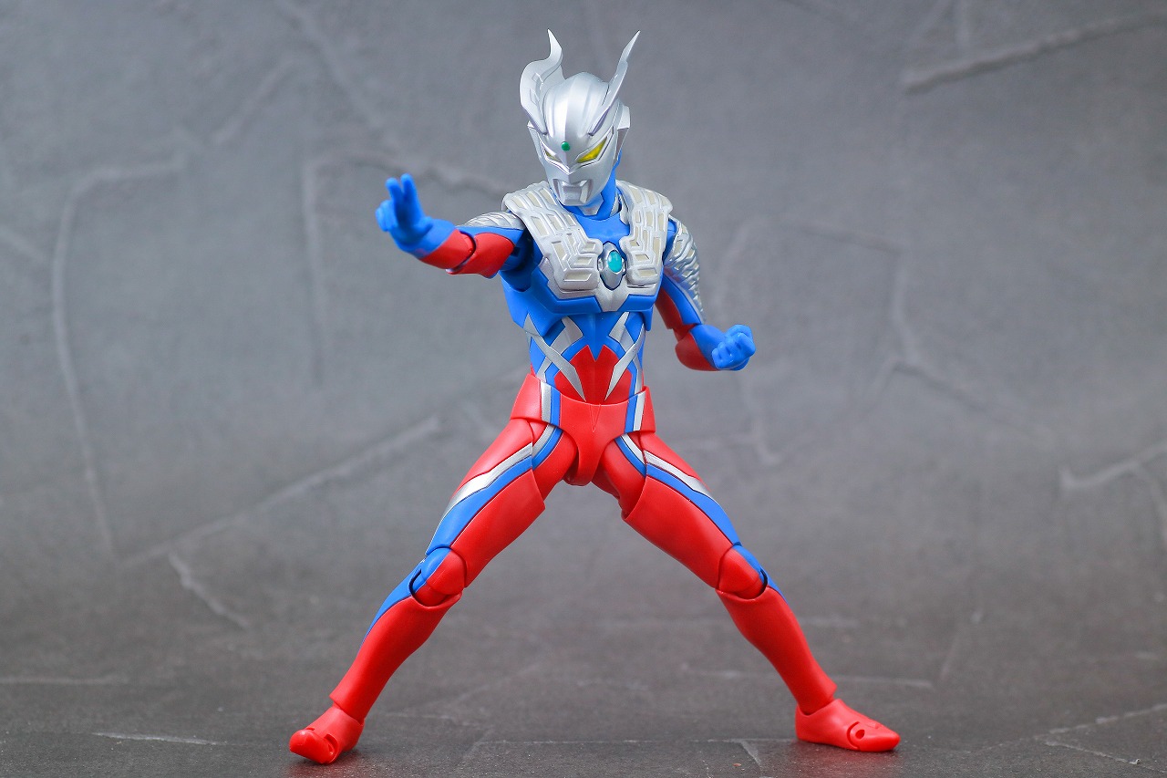 S.H.フィギュアーツ　テクターギア・ゼロ　ウルトラマンゼロ　レビュー　アクション