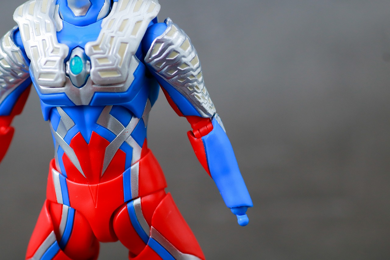 S.H.フィギュアーツ　テクターギア・ゼロ　ウルトラマンゼロ　レビュー　換装ギミック