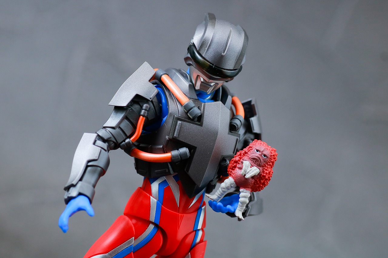 S.H.フィギュアーツ　テクターギア・ゼロ　ウルトラマンゼロ　レビュー　アクション