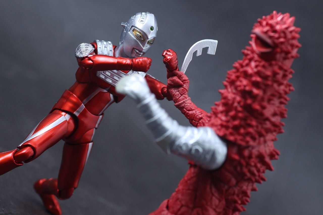 S.H.フィギュアーツ　ウルトラセブン 55th Anniversary Ver.　レビュー　アクション　パンドン