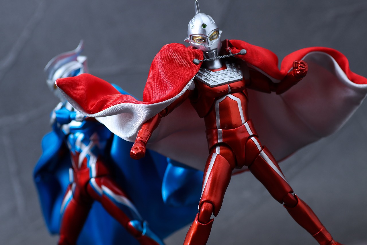 S.H.フィギュアーツ　ウルトラセブン 55th Anniversary Ver.　レビュー　アクション　ウルトラマンゼロ 10th Anniversary Ver.　ゼロマント