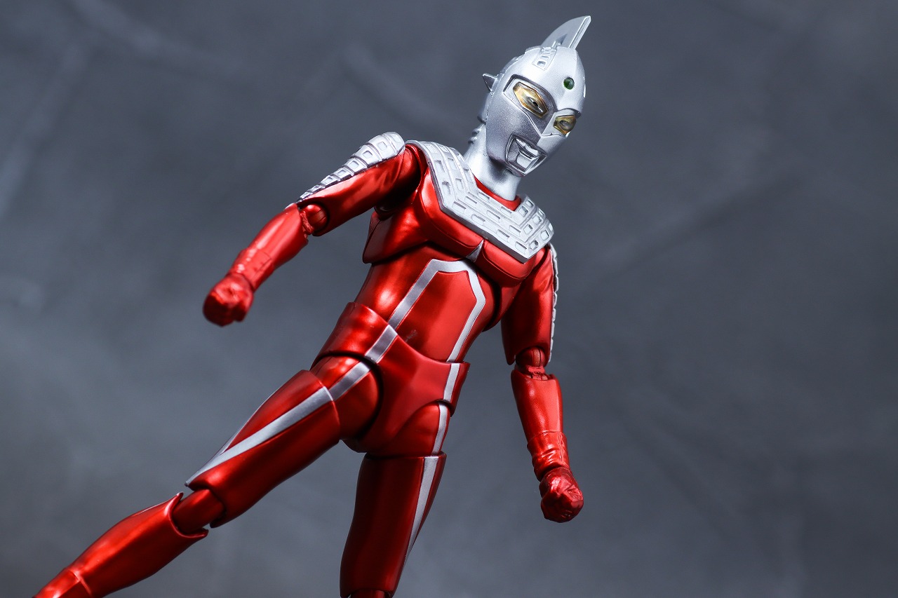 S.H.フィギュアーツ　ウルトラセブン 55th Anniversary Ver.　レビュー　アクション