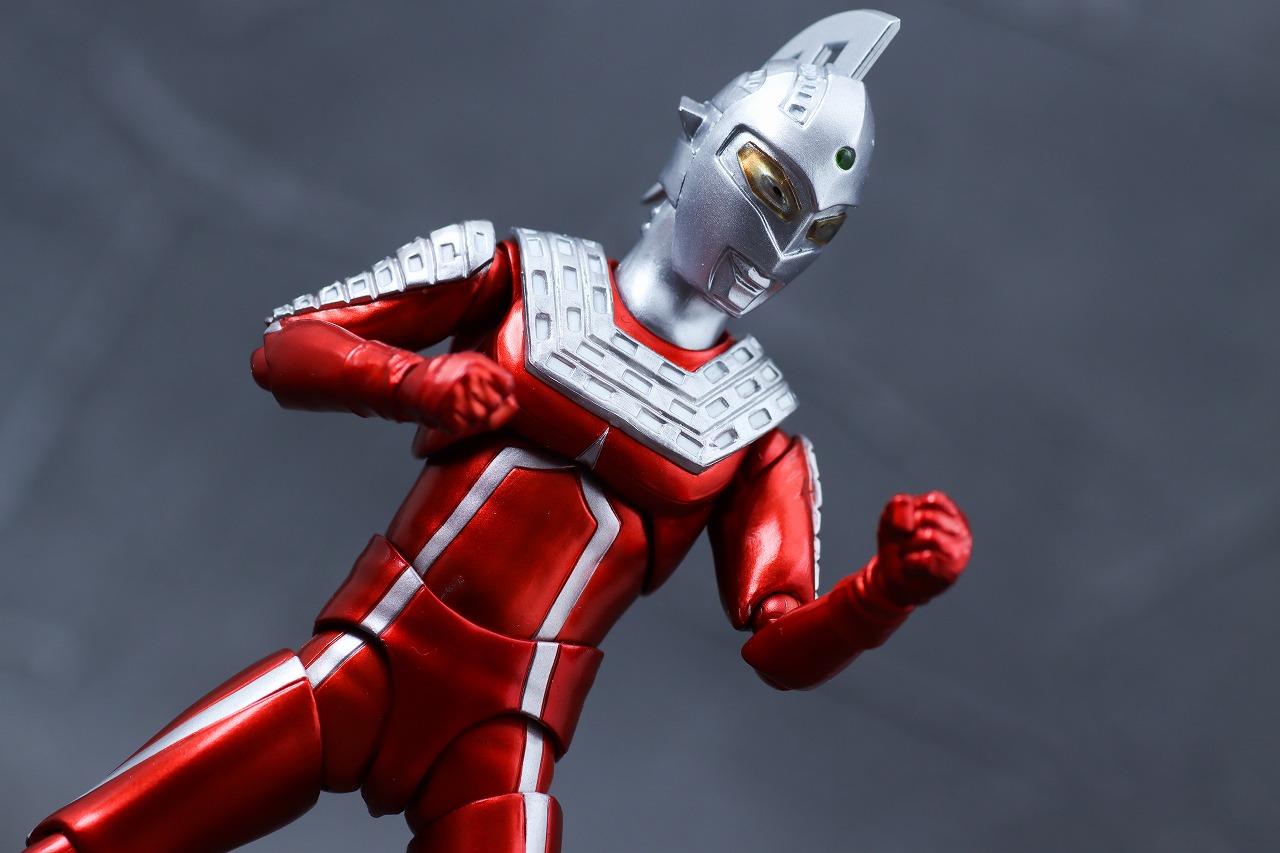 S.H.フィギュアーツ　ウルトラセブン 55th Anniversary Ver.　レビュー　アクション