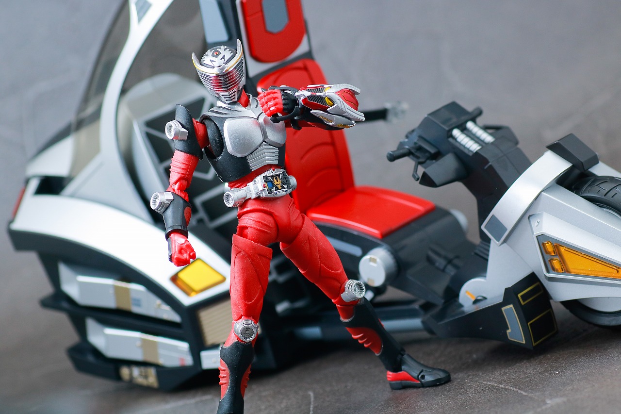 S.H.フィギュアーツ オルタナティブ レビュー アクション 仮面ライダー龍騎