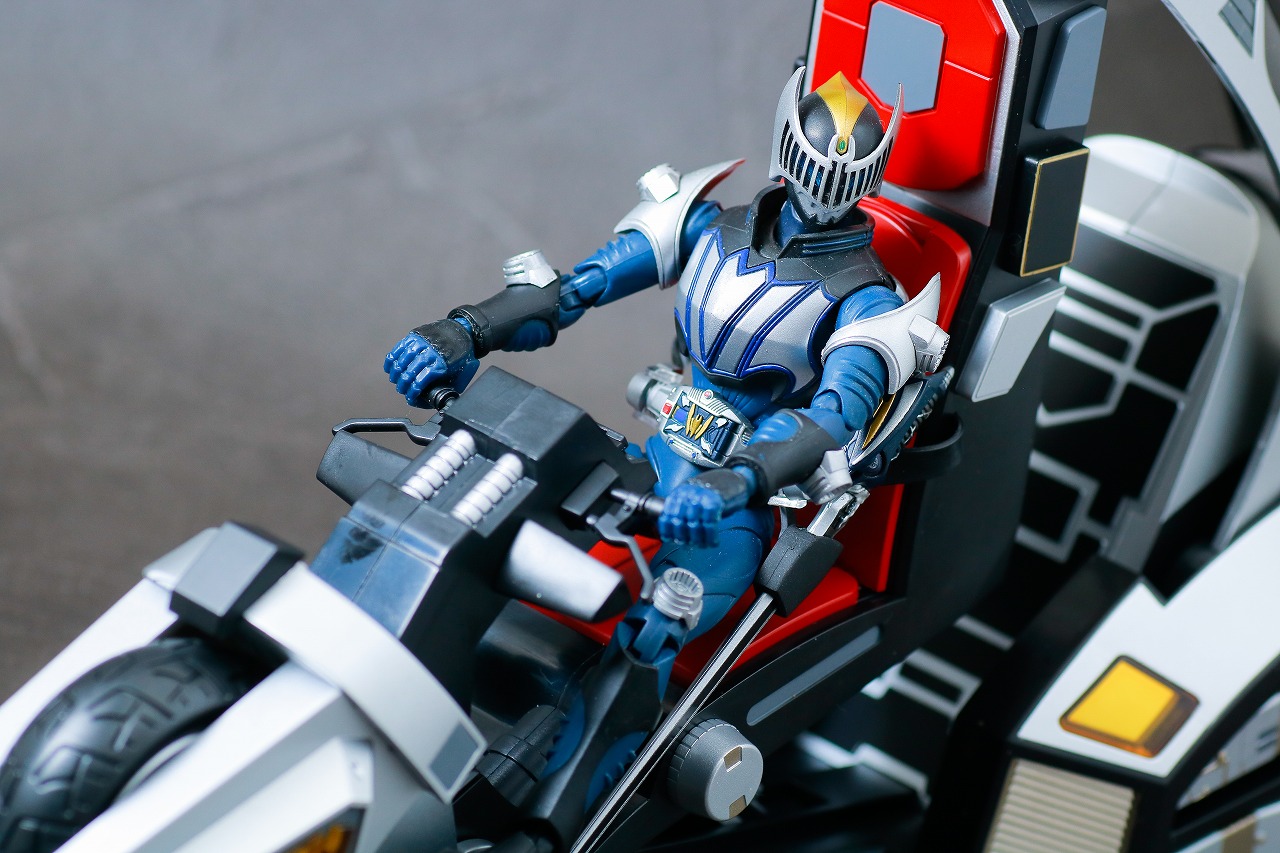 S.H.フィギュアーツ オルタナティブ レビュー アクション 仮面ライダーナイト