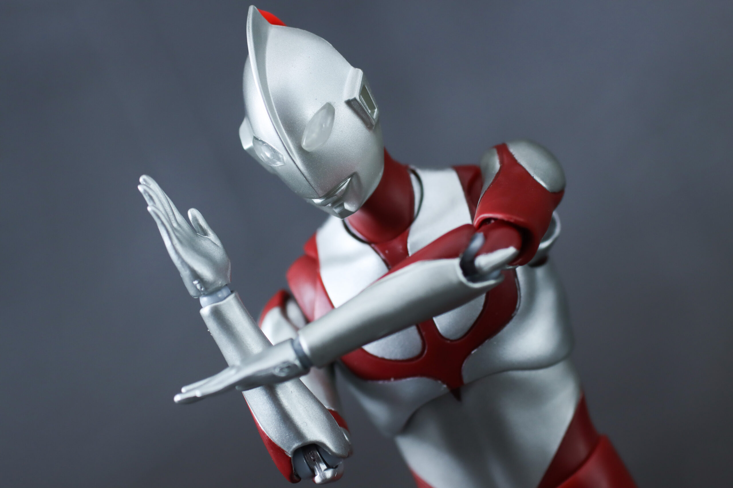 S.H.フィギュアーツ　にせウルトラマン（『シン・ウルトラマン』）　レビュー　アクション