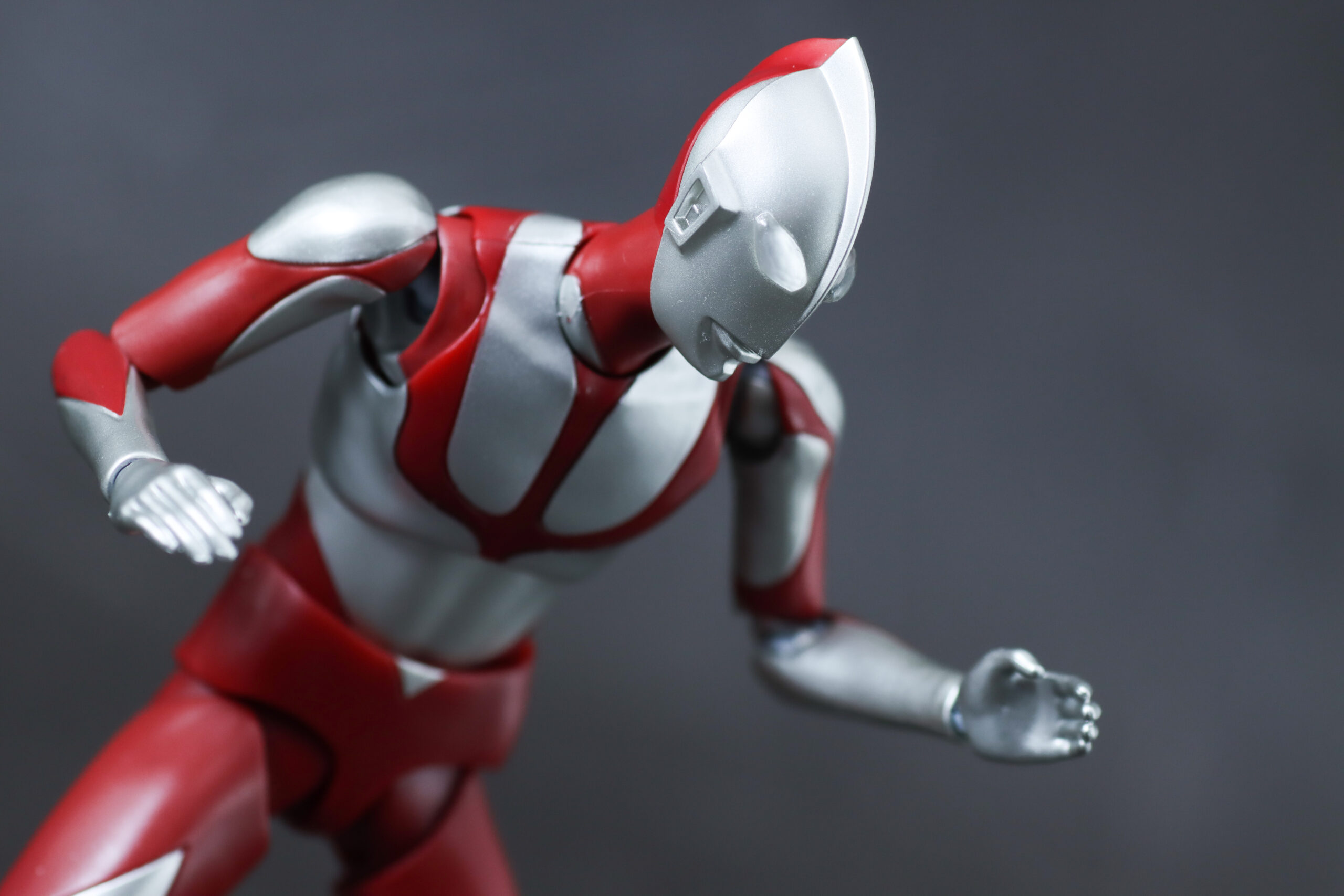 S.H.フィギュアーツ　にせウルトラマン（『シン・ウルトラマン』）　レビュー　アクション