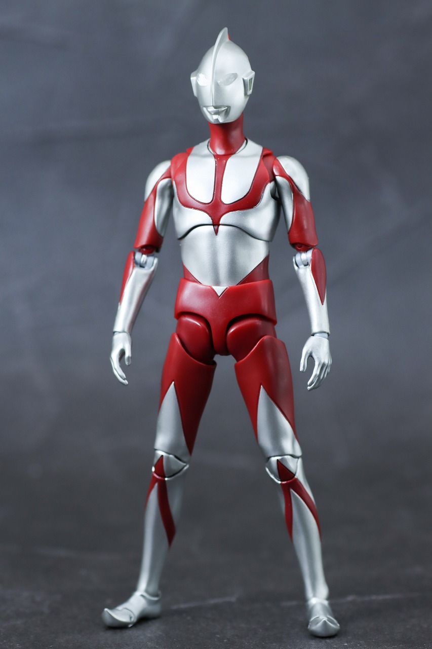 S.H.フィギュアーツ　にせウルトラマン（『シン・ウルトラマン』）　レビュー　本体