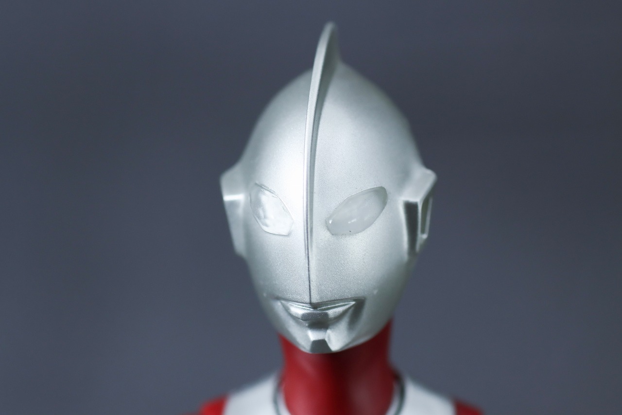 S.H.フィギュアーツ　にせウルトラマン（『シン・ウルトラマン』）　レビュー　本体