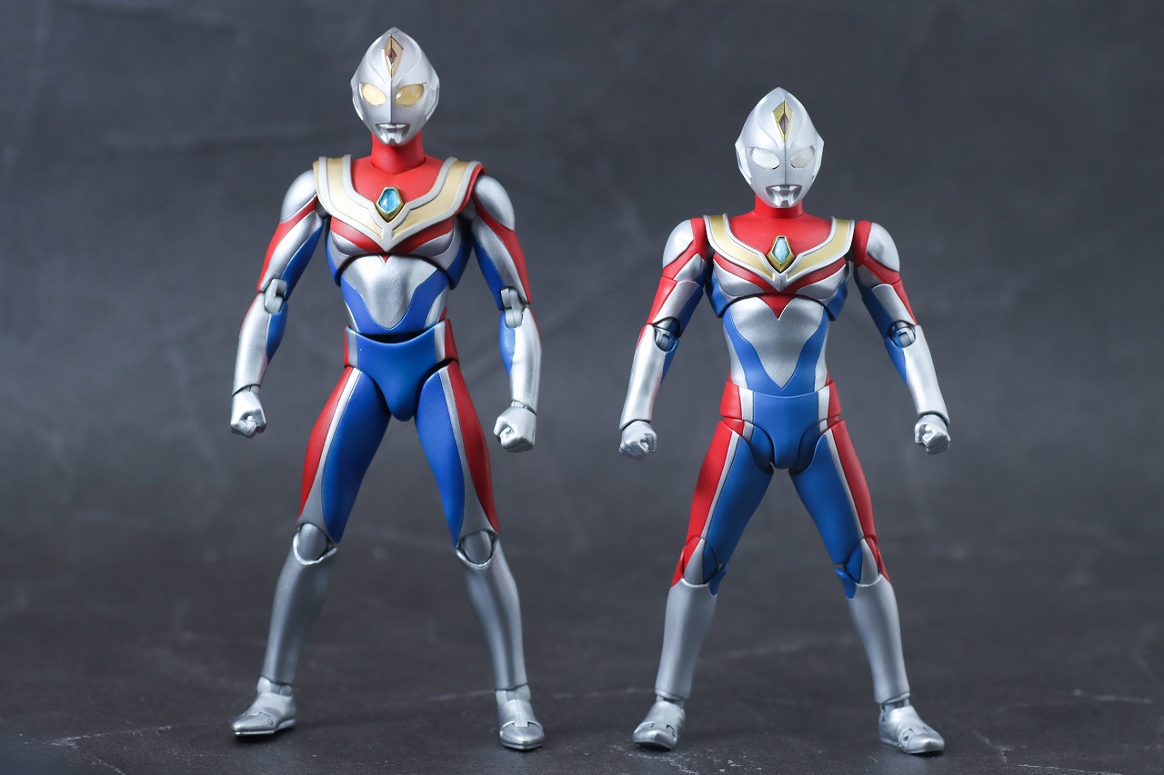 S.H.フィギュアーツ　ウルトラマンダイナ フラッシュタイプ　真骨彫製法　レビュー　本体　ウルトラマンデッカー　比較