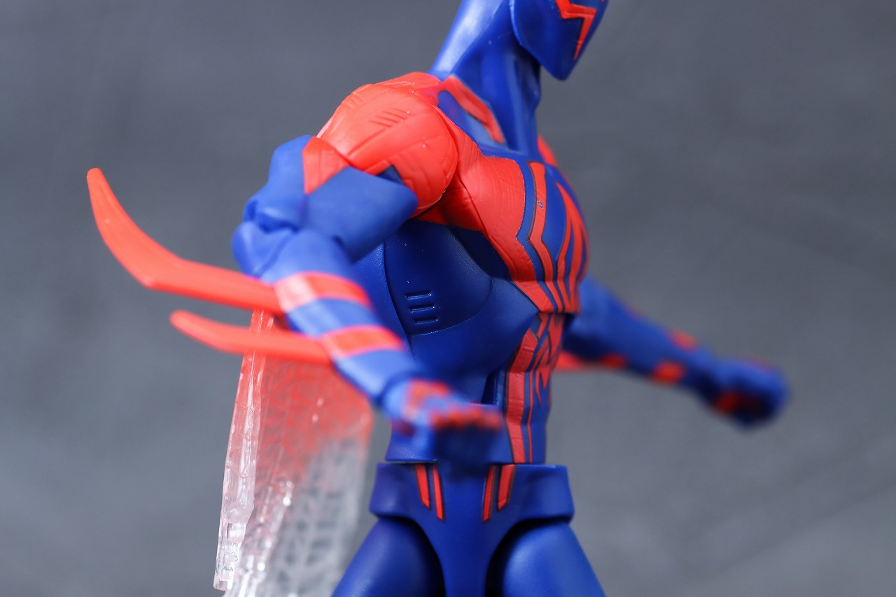 マーベルレジェンド　スパイダーマン2099　アクロス・ザ・スパイダーバース　レビュー　可動範囲