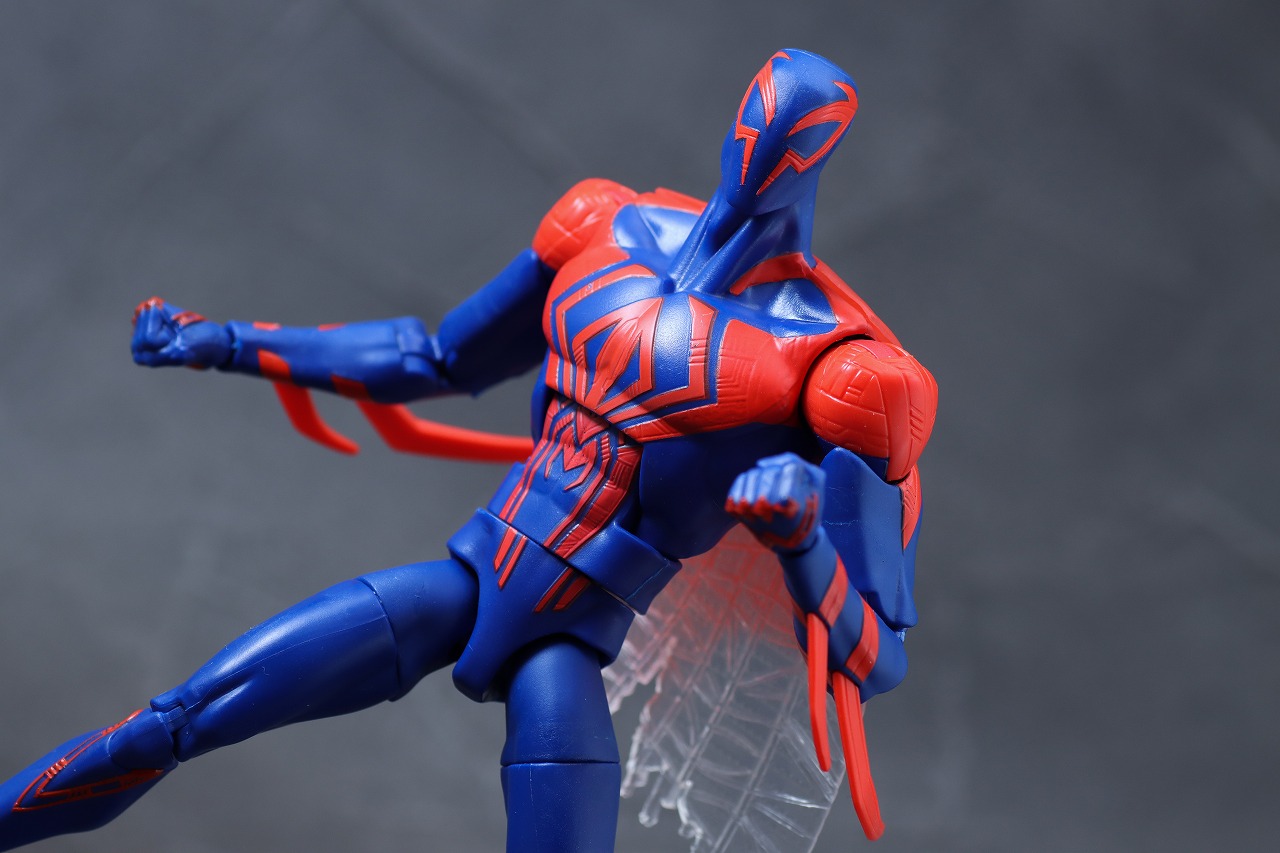 マーベルレジェンド　スパイダーマン2099　アクロス・ザ・スパイダーバース　レビュー　アクション