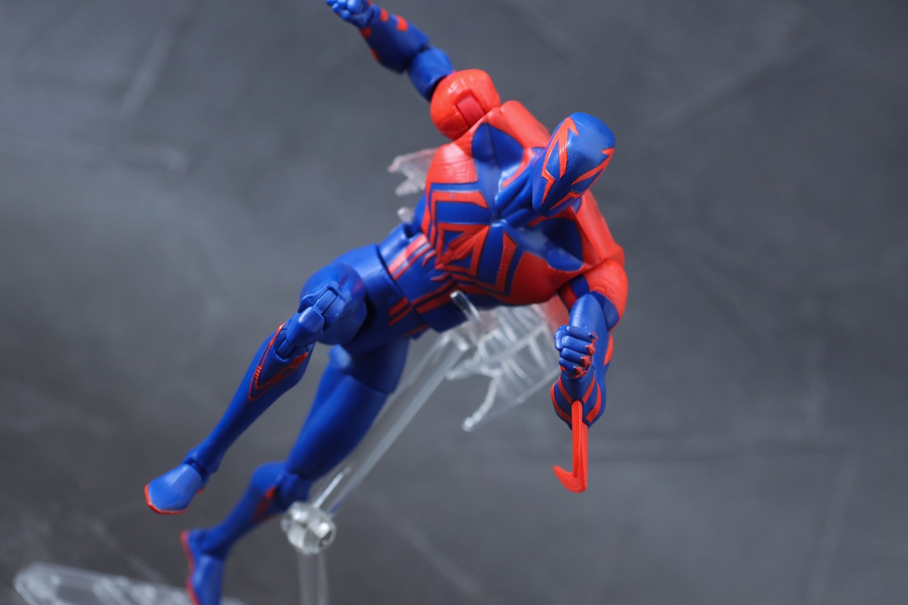 マーベルレジェンド　スパイダーマン2099　アクロス・ザ・スパイダーバース　レビュー　アクション