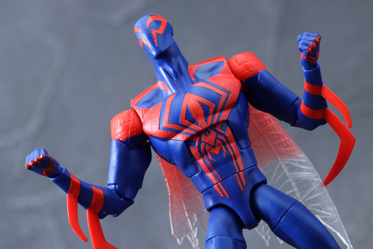 マーベルレジェンド　スパイダーマン2099　アクロス・ザ・スパイダーバース　レビュー　アクション