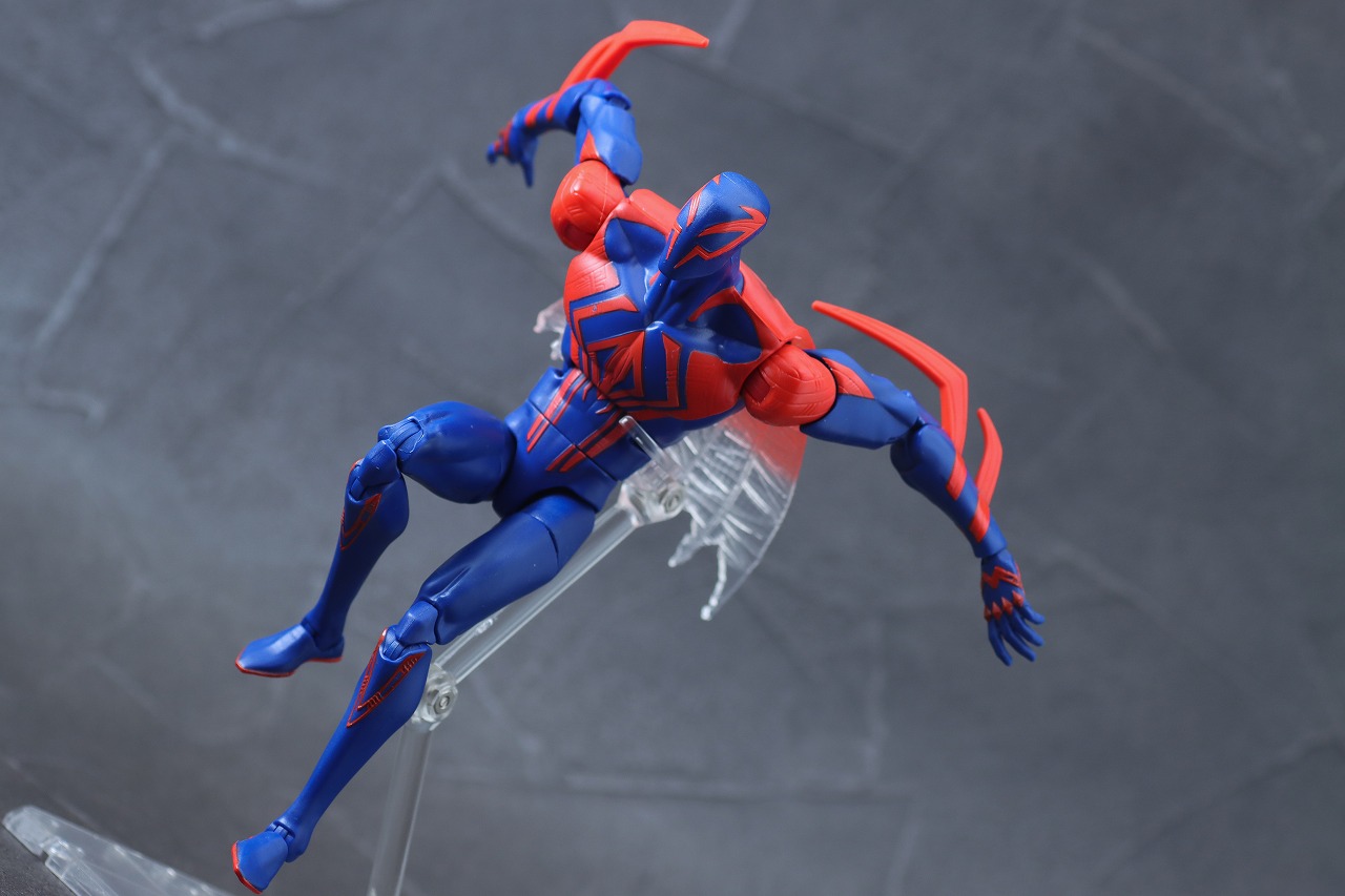 マーベルレジェンド　スパイダーマン2099　アクロス・ザ・スパイダーバース　レビュー　アクション