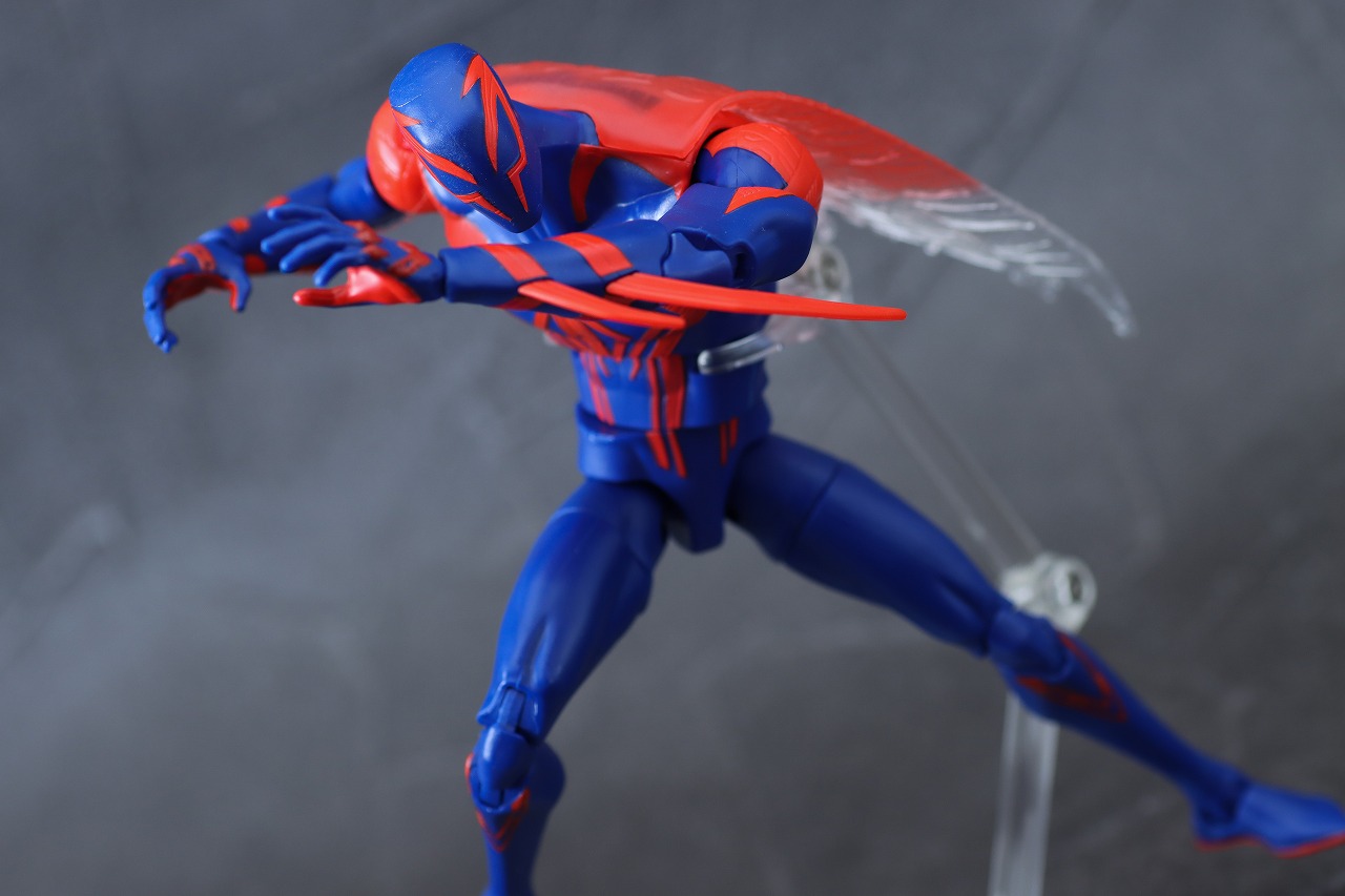 マーベルレジェンド　スパイダーマン2099　アクロス・ザ・スパイダーバース　レビュー　アクション