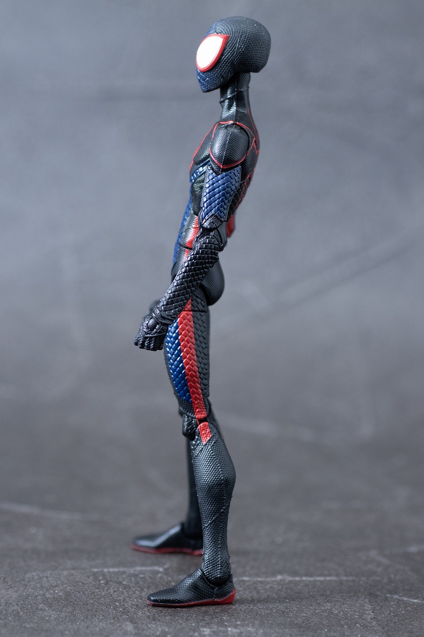 マーベルレジェンド　マイルス・モラレス／スパイダーマン（アクロス・ザ・スパイダーバース）　本体