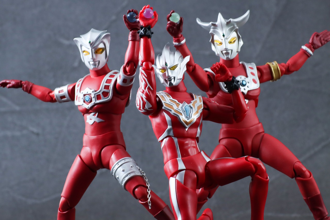 S.H.フィギュアーツ　ウルトラマンレグロス　レビュー　アクション　ウルトラマンレオ　アストラ