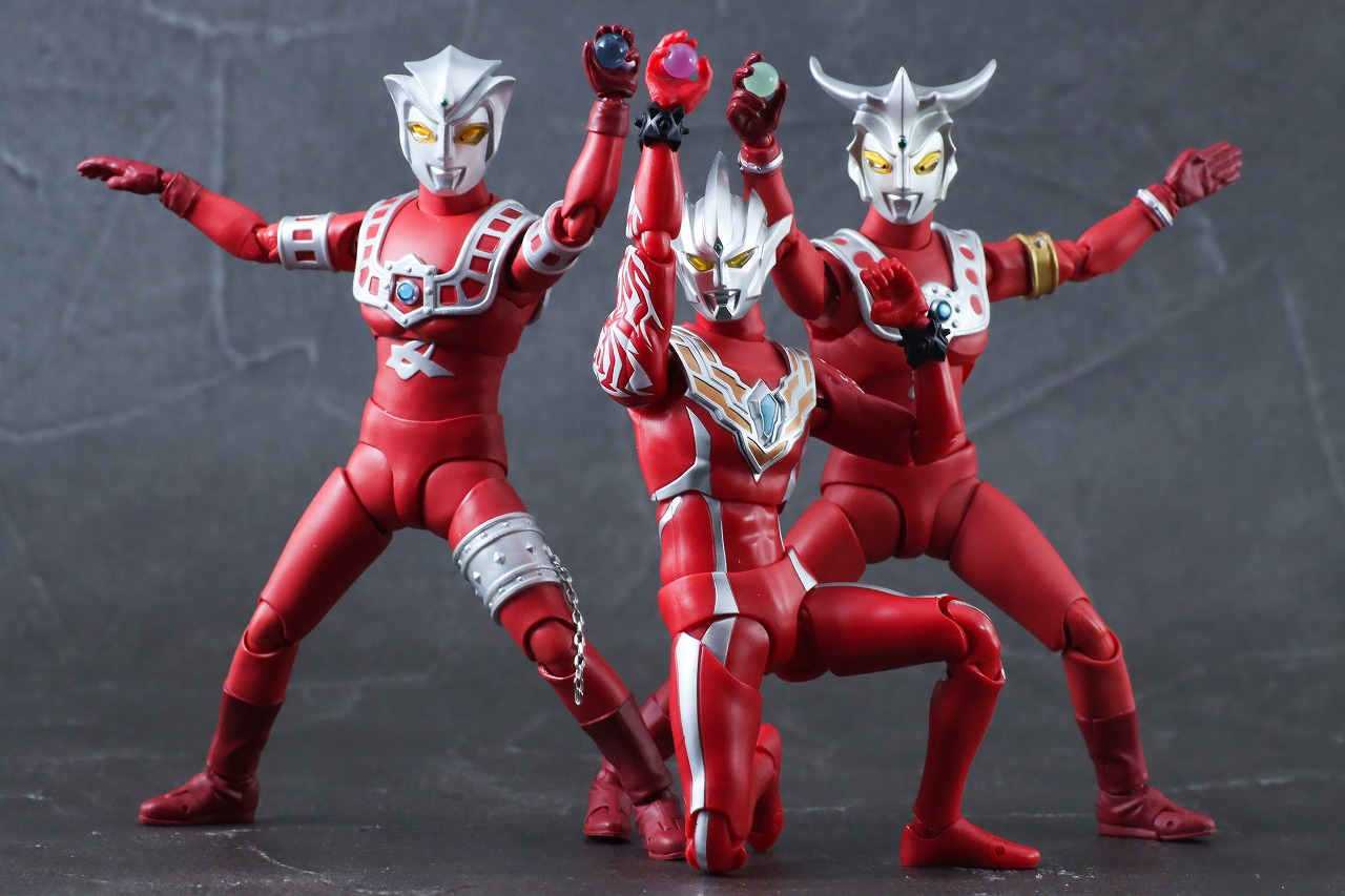 S.H.フィギュアーツ　ウルトラマンレグロス　レビュー　アクション　ウルトラマンレオ　アストラ