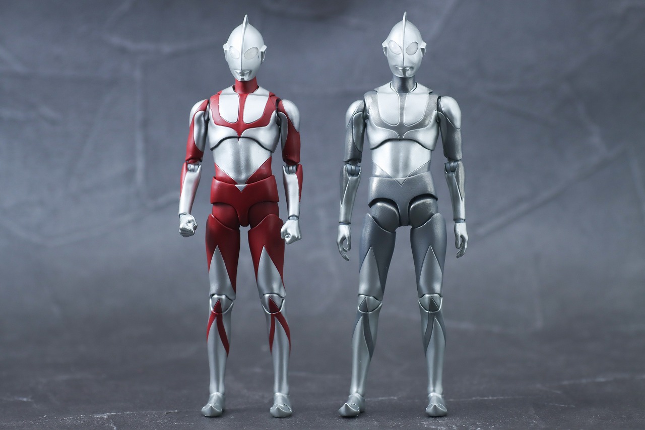 S.H.フィギュアーツ　ウルトラマン 降着時Ver.（『シン・ウルトラマン』）　レビュー　本体　比較