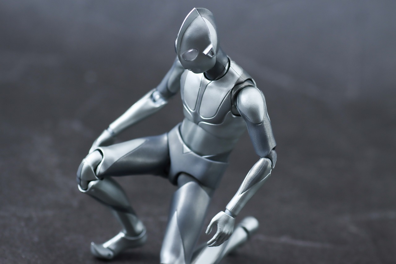 S.H.フィギュアーツ　ウルトラマン 降着時Ver.（『シン・ウルトラマン』）　レビュー　アクション