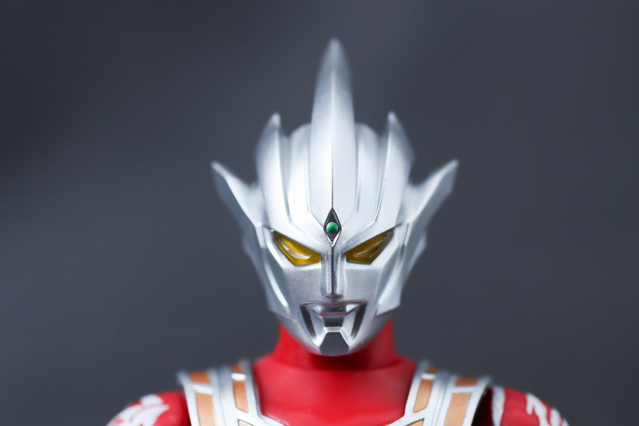 S.H.フィギュアーツ　ウルトラマンレグロス　レビュー　本体