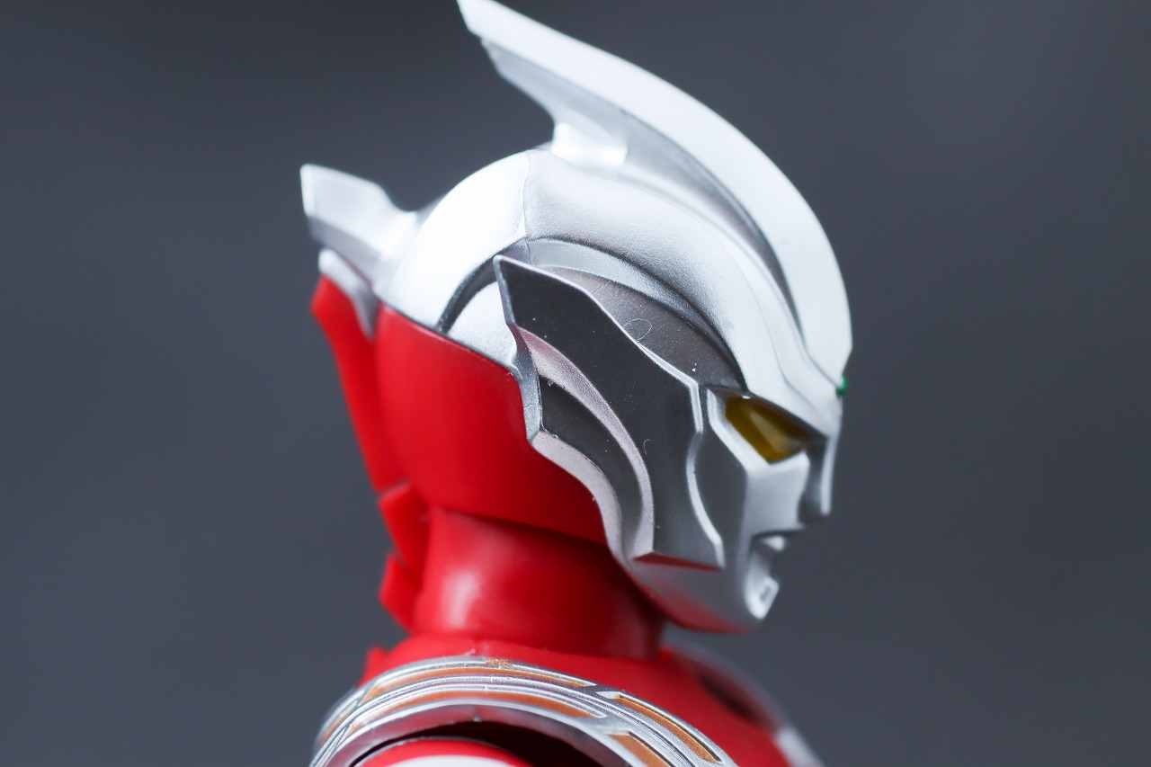 S.H.フィギュアーツ　ウルトラマンレグロス　レビュー　本体