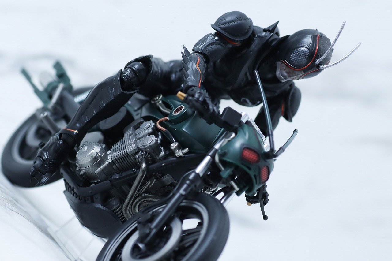 S.H.フィギュアーツ　バトルホッパー　仮面ライダーBLACK SUN　ブラックサン　レビュー　アクション