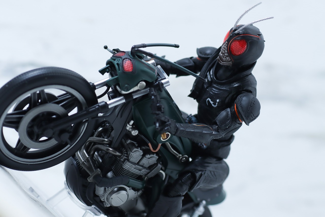 S.H.フィギュアーツ　バトルホッパー　仮面ライダーBLACK SUN　ブラックサン　レビュー　アクション