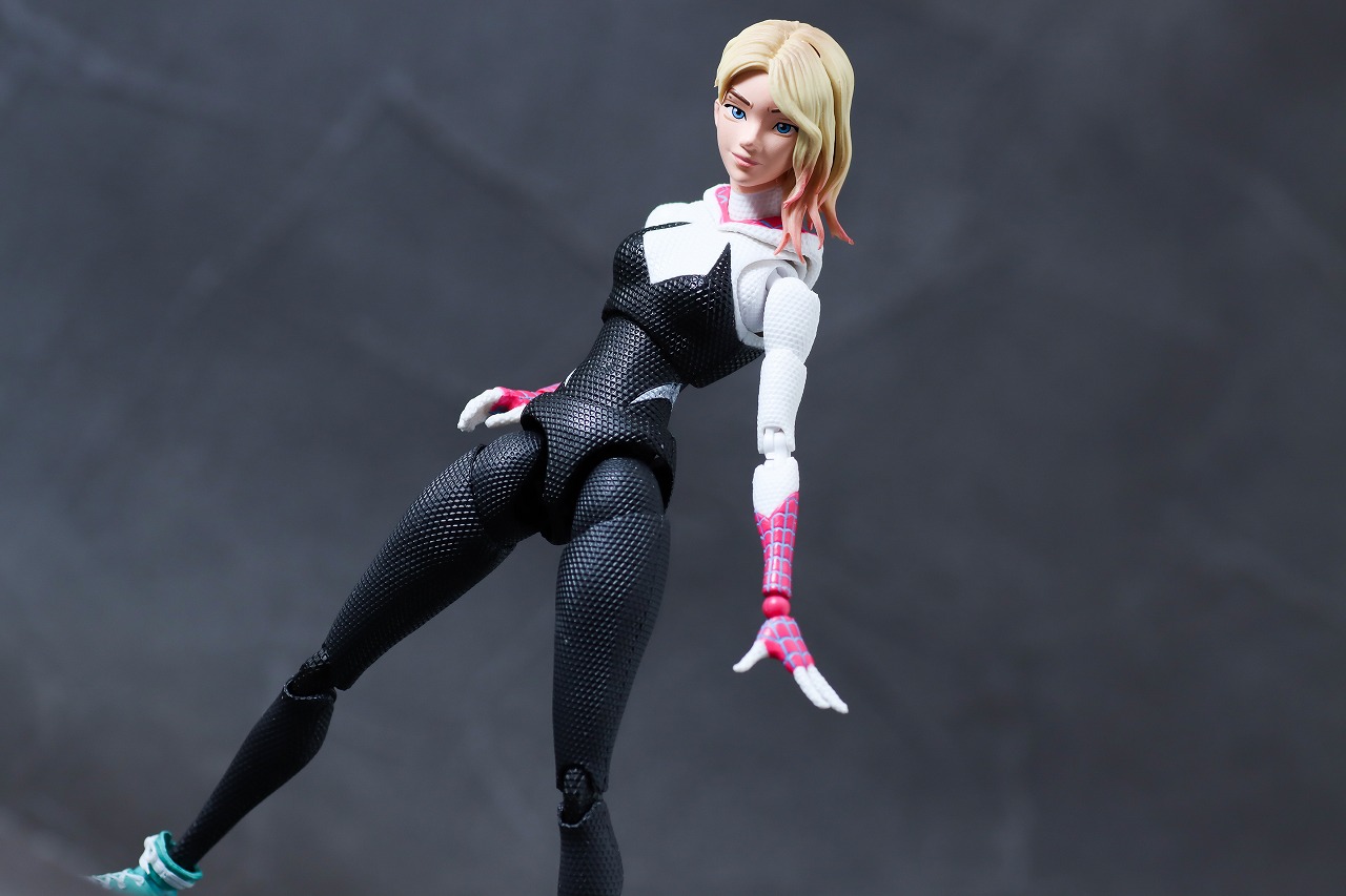 S.H.フィギュアーツ　スパイダーグウェン（スパイダーマン：アクロス・ザ・スパイダーバース）　レビュー　アクション