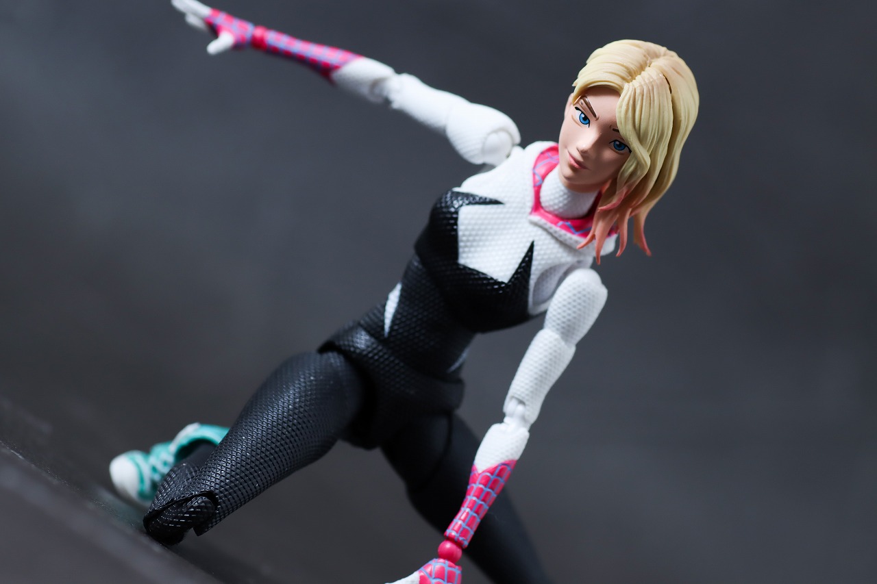 S.H.フィギュアーツ　スパイダーグウェン（スパイダーマン：アクロス・ザ・スパイダーバース）　レビュー　アクション