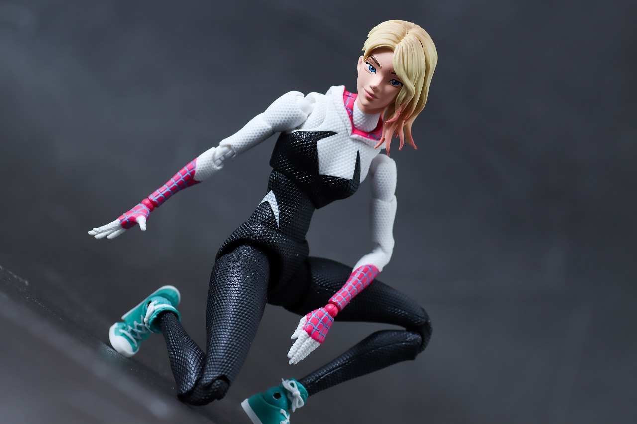 S.H.フィギュアーツ　スパイダーグウェン（スパイダーマン：アクロス・ザ・スパイダーバース）　レビュー　アクション