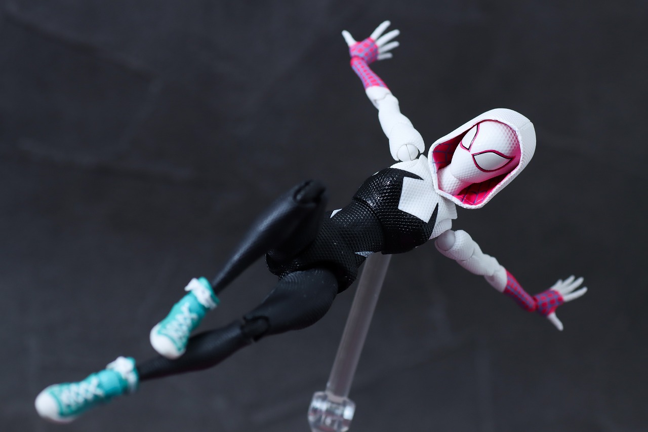 S.H.フィギュアーツ　スパイダーグウェン（スパイダーマン：アクロス・ザ・スパイダーバース）　レビュー　アクション