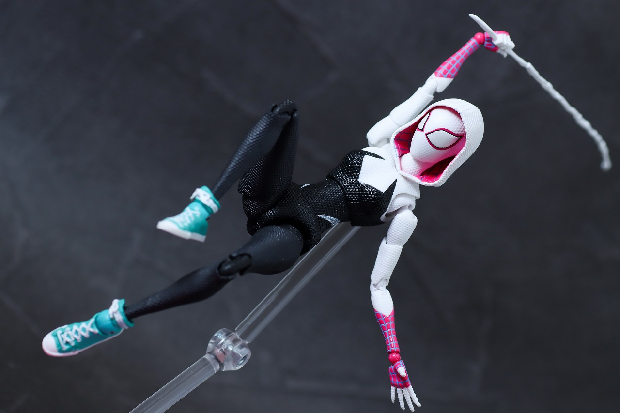 S.H.フィギュアーツ　スパイダーグウェン（スパイダーマン：アクロス・ザ・スパイダーバース）　レビュー　アクション