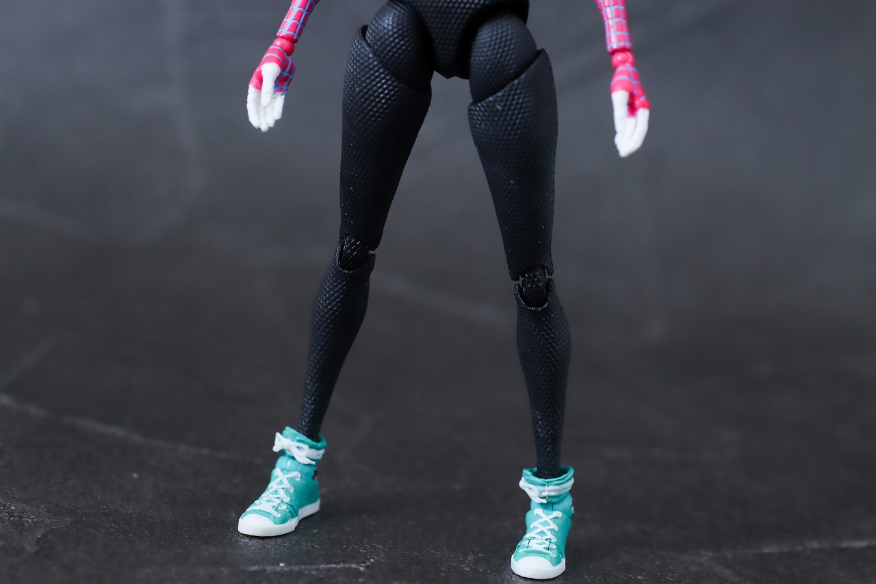 S.H.フィギュアーツ　スパイダーグウェン（スパイダーマン：アクロス・ザ・スパイダーバース）　レビュー　本体